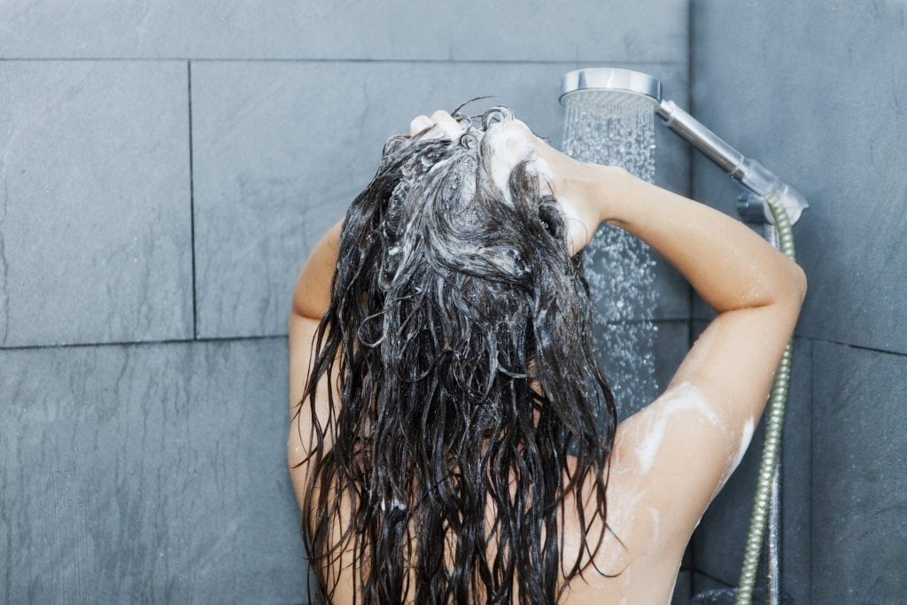 Curly_Girl_Shower